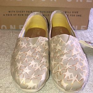 TOMS Classic Shoes, Women’s Size 8.5